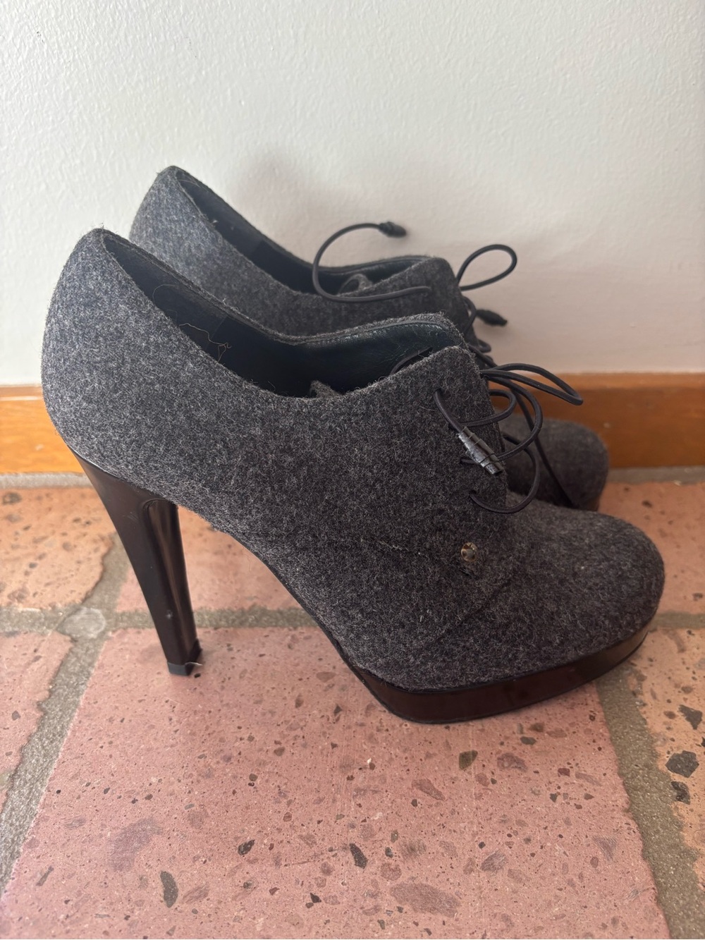 Stuart Weitzman Charcoal Wool Oxford Boots